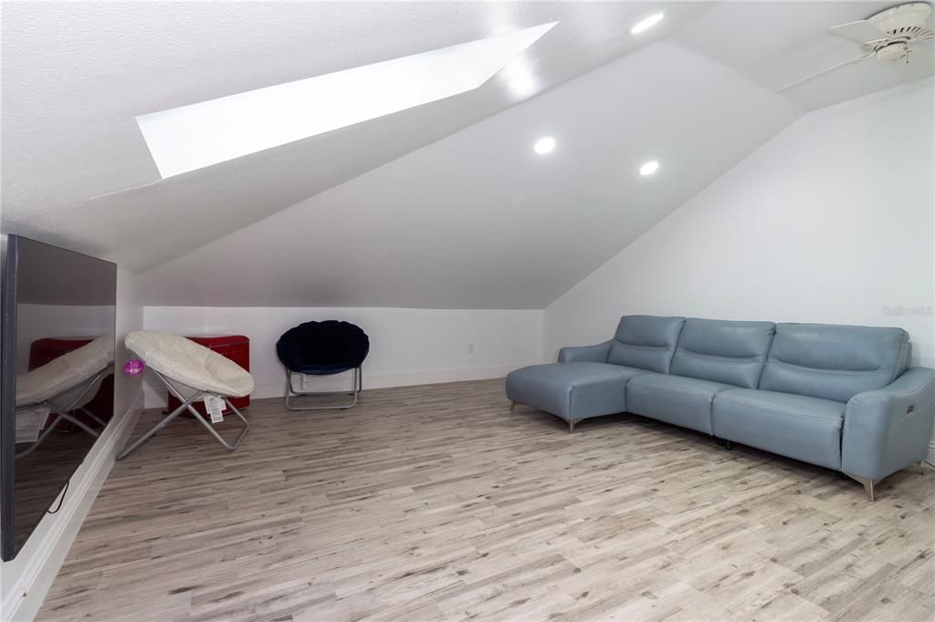 For Rent: $9,200 (4 beds, 3 baths, 2966 Square Feet)