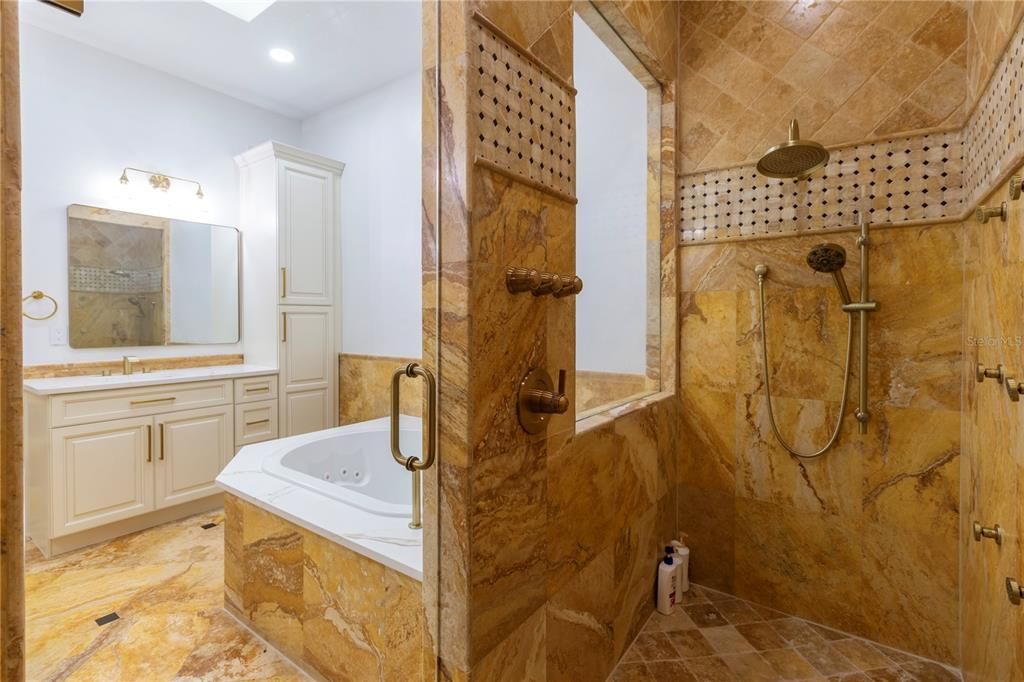 For Rent: $9,200 (4 beds, 3 baths, 2966 Square Feet)