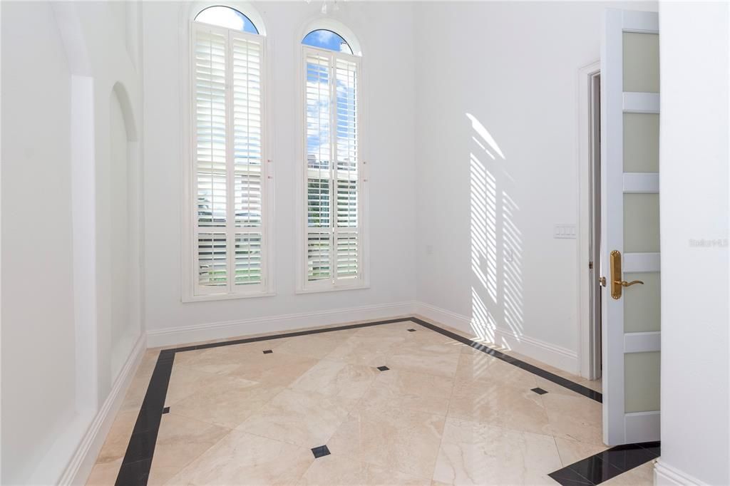 For Rent: $9,200 (4 beds, 3 baths, 2966 Square Feet)