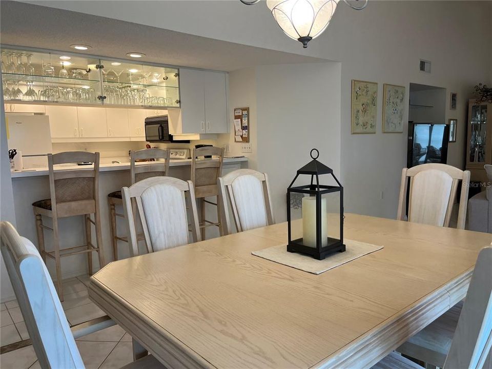 For Rent: $4,500 (2 beds, 2 baths, 1866 Square Feet)