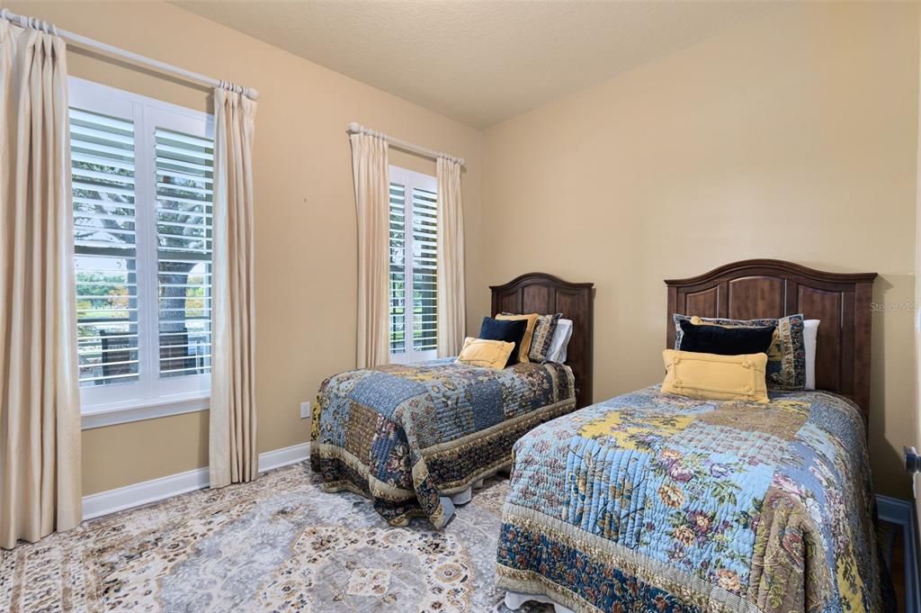 Active With Contract: $1,400,000 (4 beds, 4 baths, 3264 Square Feet)