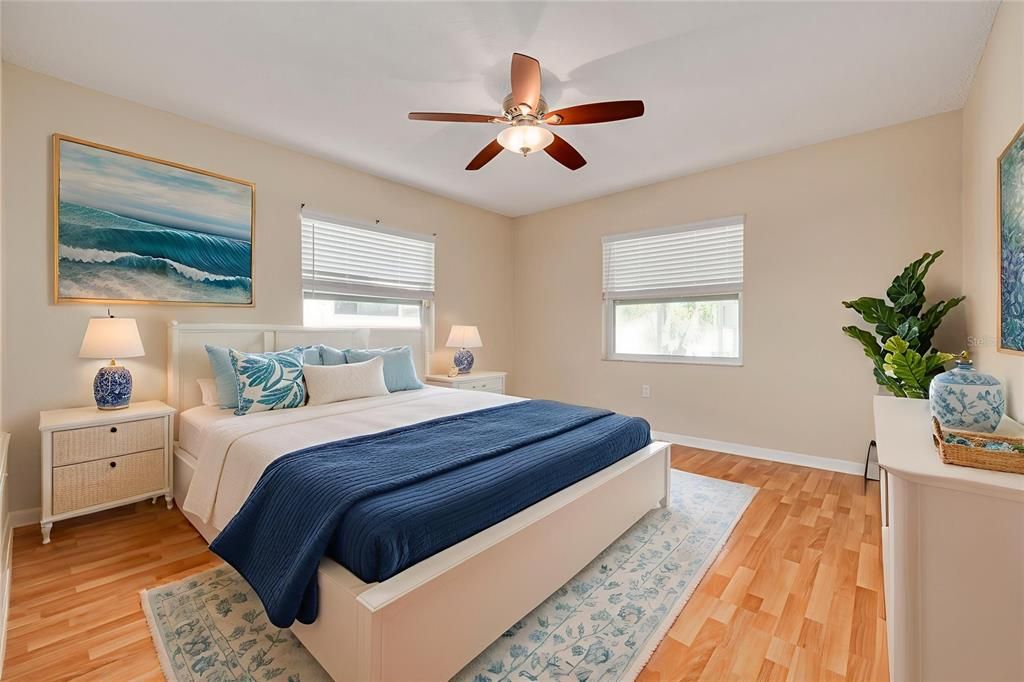 Active With Contract: $325,000 (2 beds, 2 baths, 1350 Square Feet)