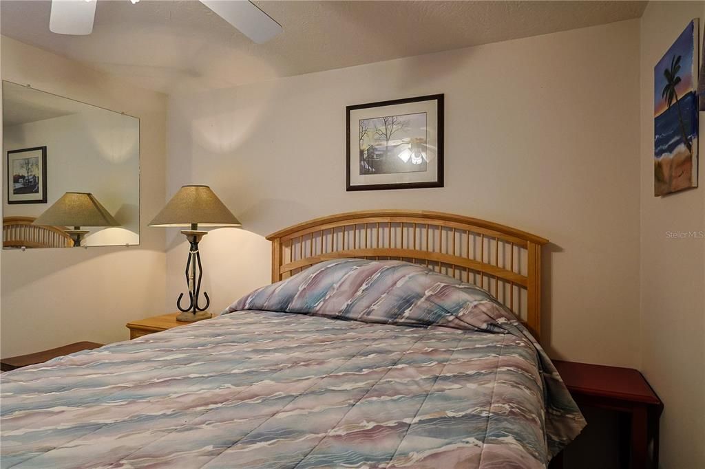 待售: $249,500 (3 贝兹, 2 浴室, 1406 平方英尺)