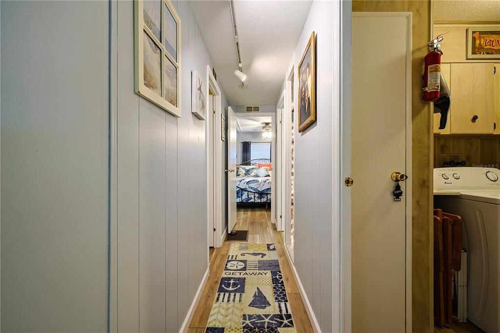 待售: $249,500 (3 贝兹, 2 浴室, 1406 平方英尺)