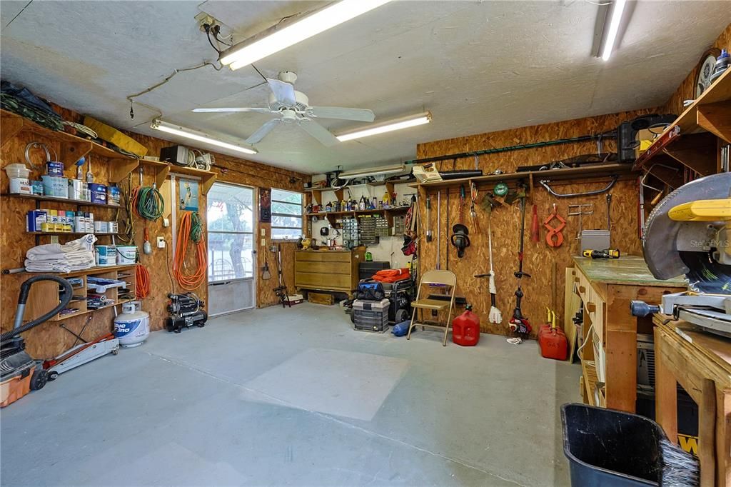 待售: $249,500 (3 贝兹, 2 浴室, 1406 平方英尺)