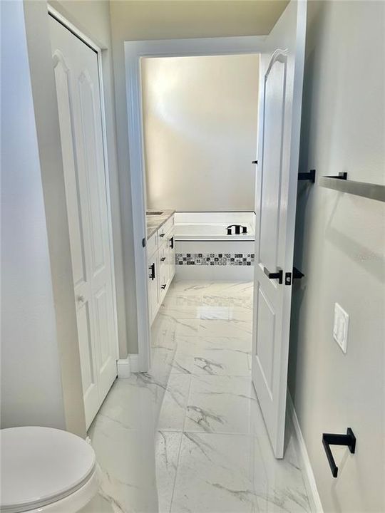 待售: $439,900 (3 贝兹, 2 浴室, 1690 平方英尺)