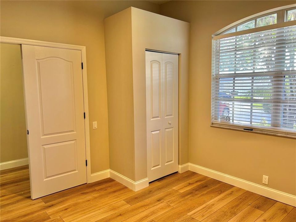 待售: $439,900 (3 贝兹, 2 浴室, 1690 平方英尺)