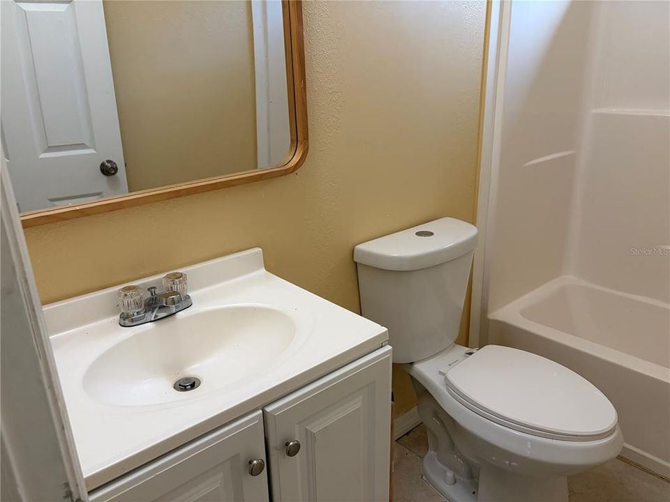 For Sale: $249,900 (4 beds, 2 baths, 1848 Square Feet)