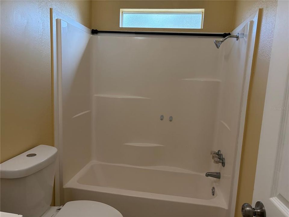 For Sale: $249,900 (4 beds, 2 baths, 1848 Square Feet)