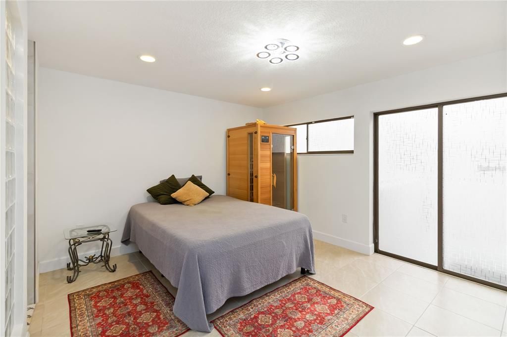 For Sale: $309,000 (2 beds, 2 baths, 1164 Square Feet)