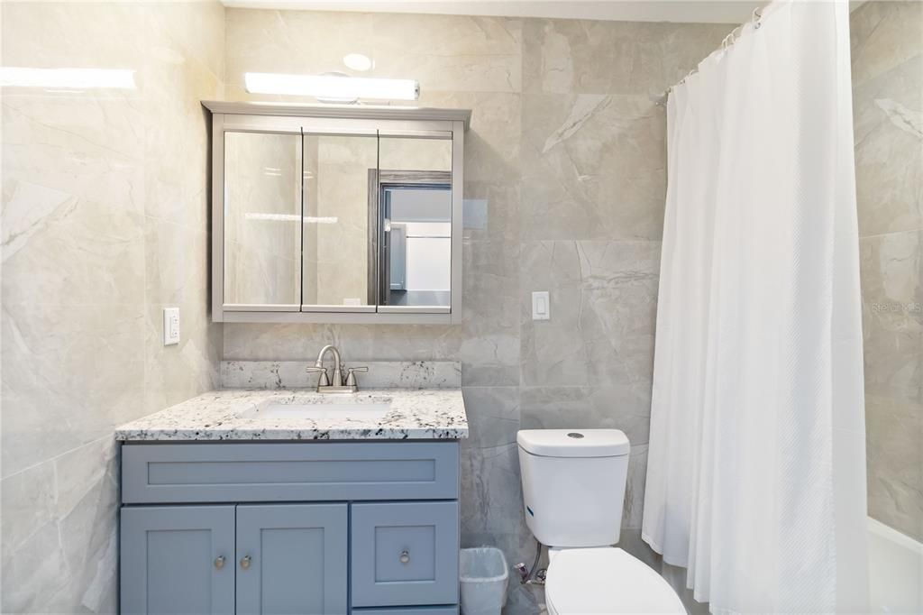 For Sale: $309,000 (2 beds, 2 baths, 1164 Square Feet)