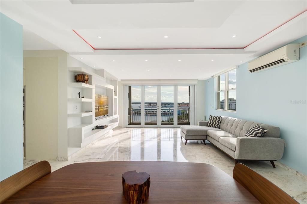 En Renta: $6,450 (4 camas, 2 baños, 1970 Pies cuadrados)