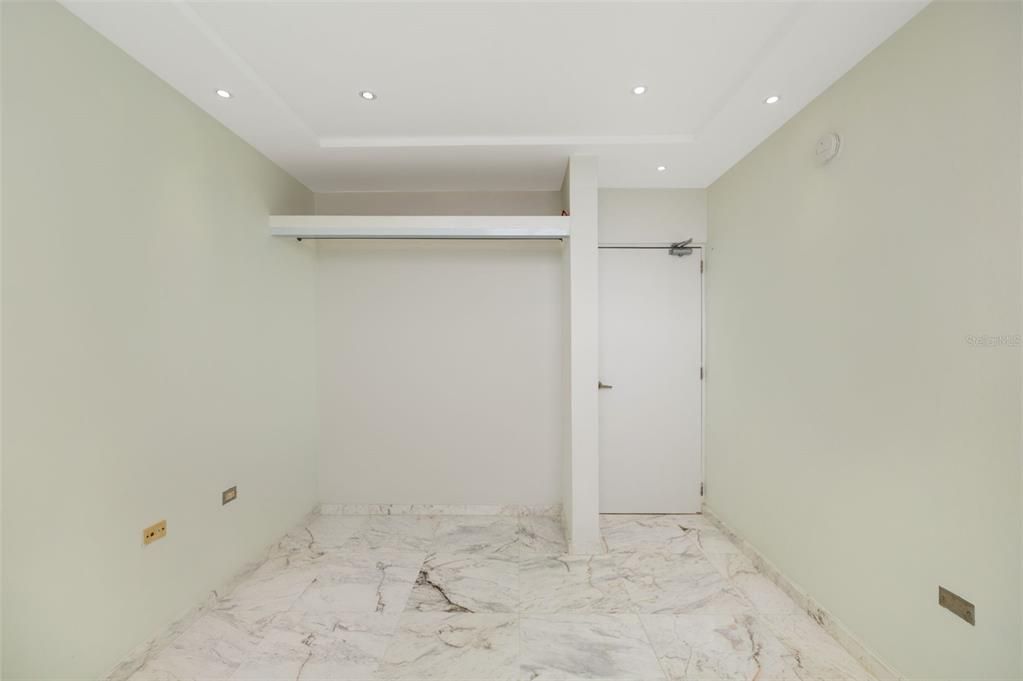 En Renta: $6,450 (4 camas, 2 baños, 1970 Pies cuadrados)