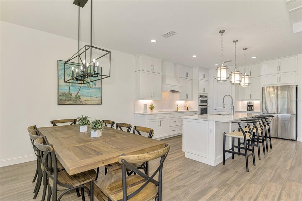 For Sale: $752,000 (3 beds, 2 baths, 2398 Square Feet)