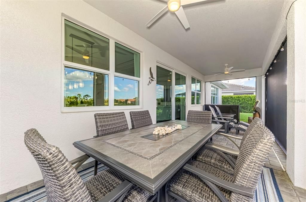 For Sale: $752,000 (3 beds, 2 baths, 2398 Square Feet)