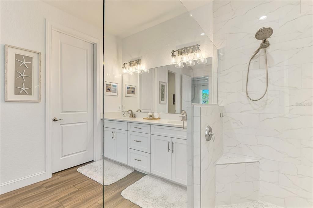 For Sale: $752,000 (3 beds, 2 baths, 2398 Square Feet)