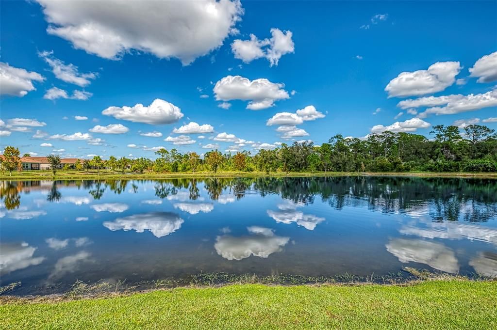 For Sale: $752,000 (3 beds, 2 baths, 2398 Square Feet)