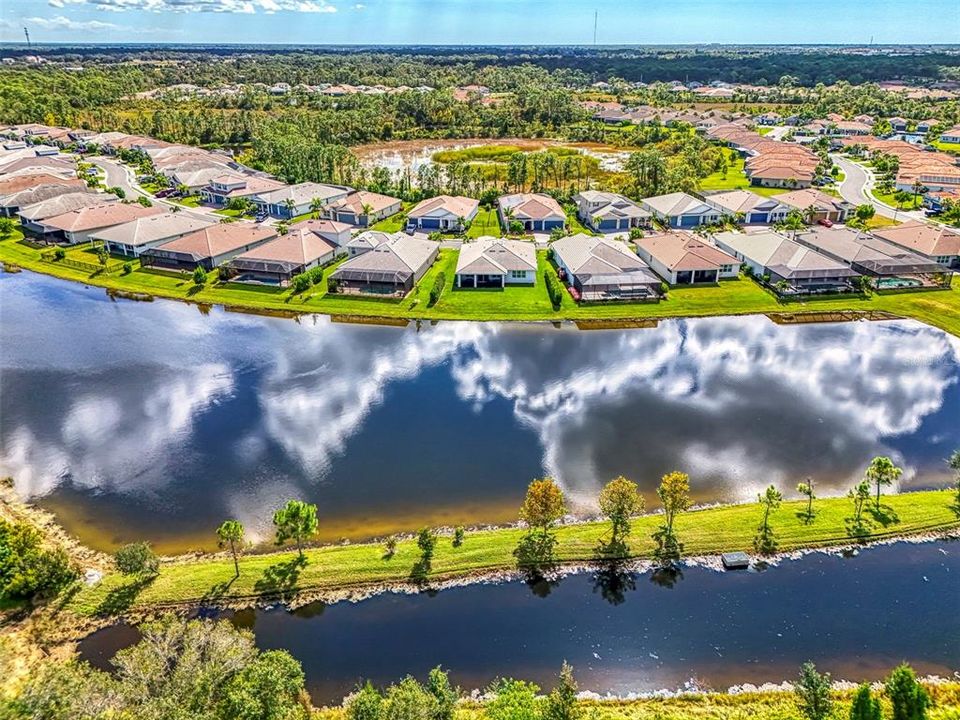 For Sale: $752,000 (3 beds, 2 baths, 2398 Square Feet)