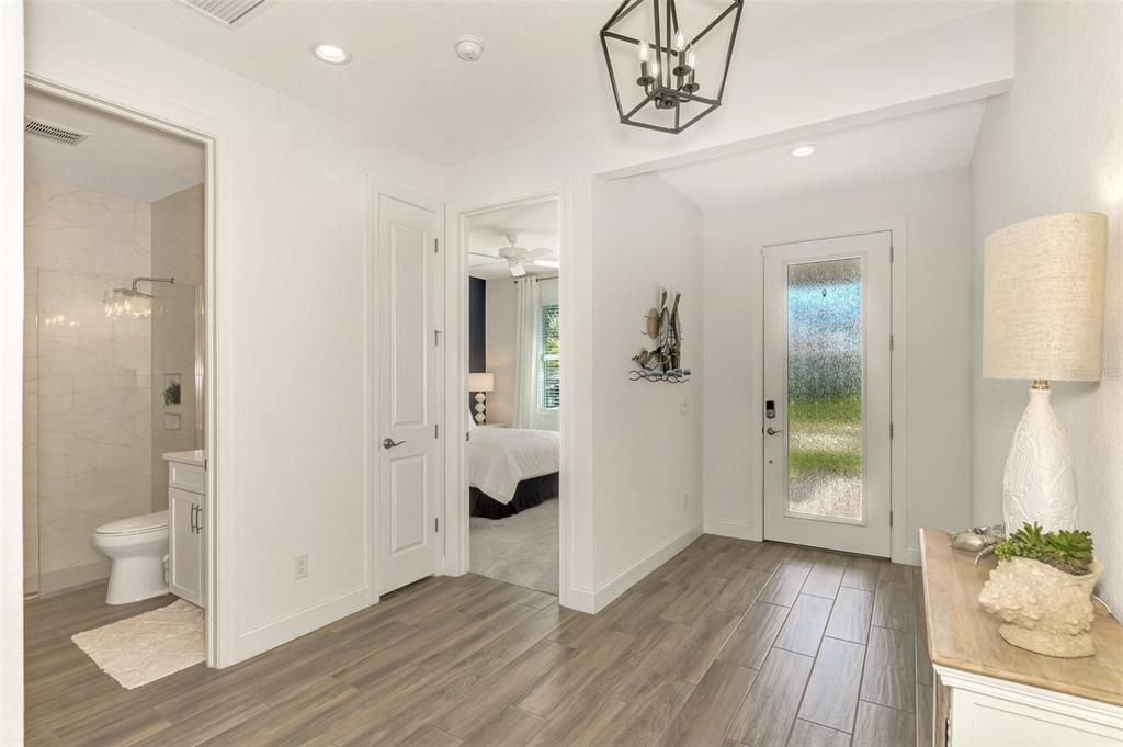 For Sale: $752,000 (3 beds, 2 baths, 2398 Square Feet)