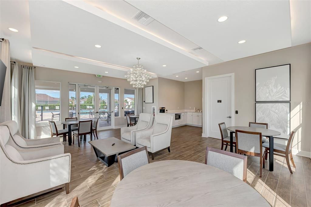 For Sale: $752,000 (3 beds, 2 baths, 2398 Square Feet)