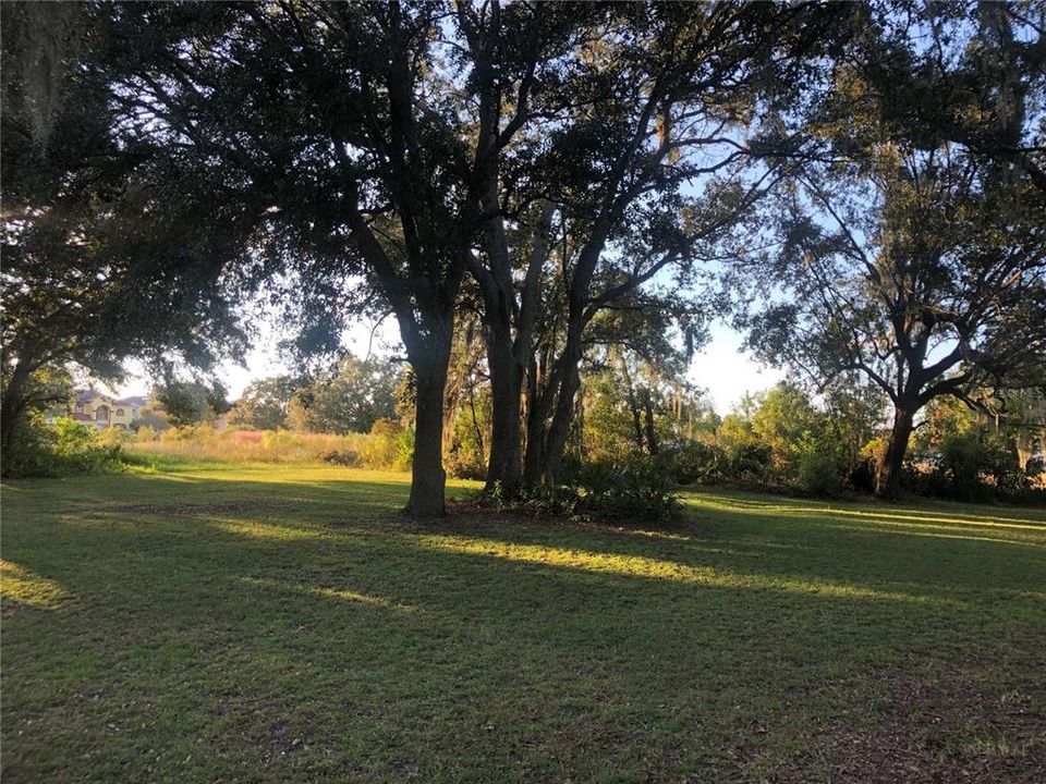 For Rent: $2,125 (4 beds, 2 baths, 1960 Square Feet)