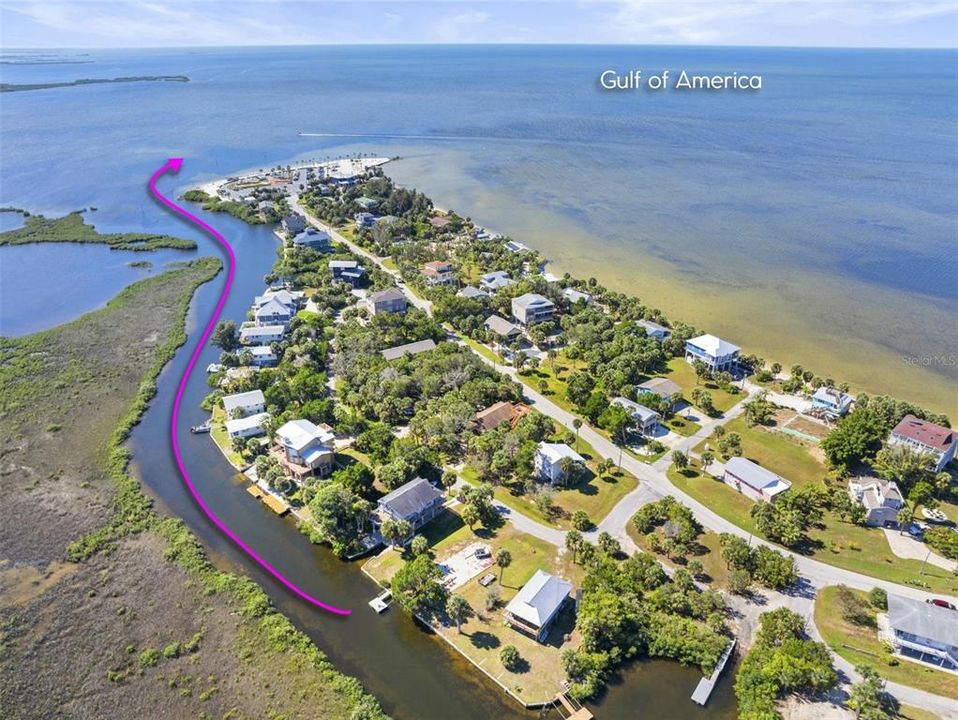 En Venta: $395,000 (0.16 acres)