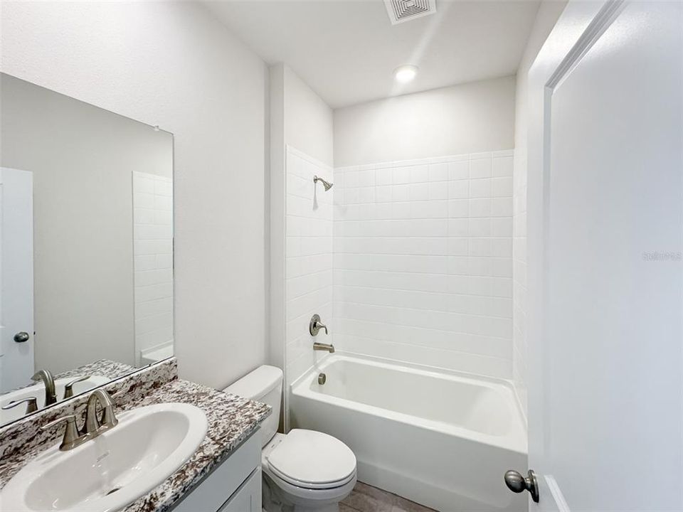 出租: $2,499 (4 贝兹, 2 浴室, 2036 平方英尺)