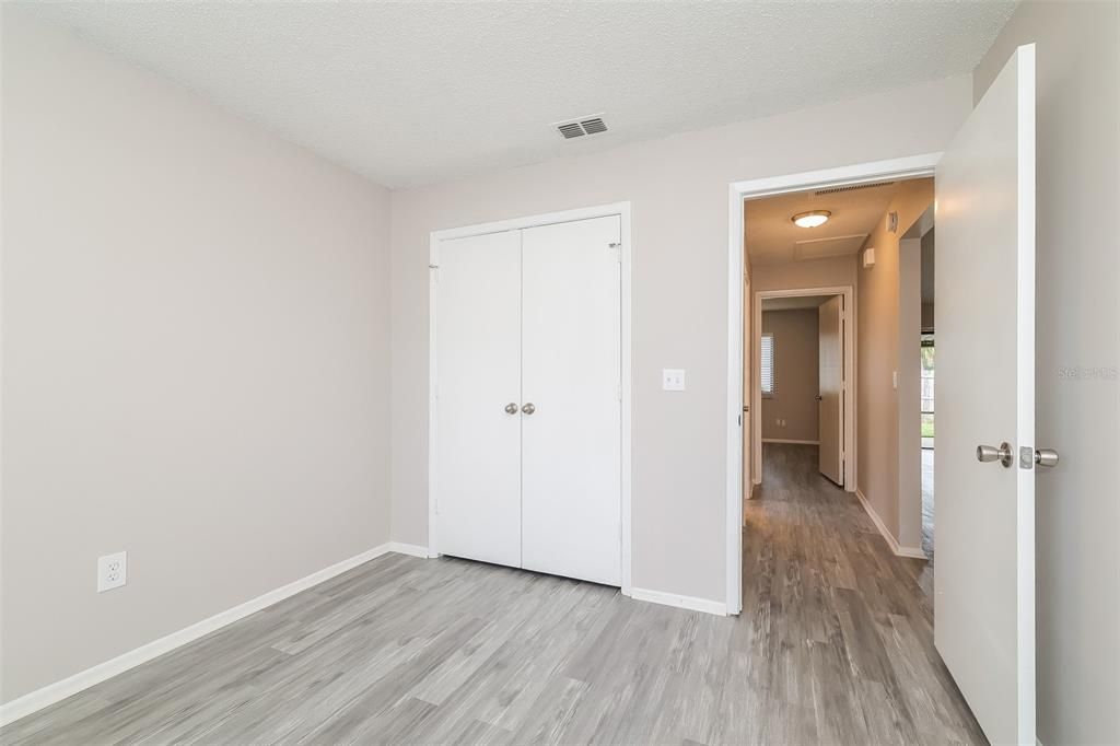 For Sale: $422,000 (3 beds, 2 baths, 1529 Square Feet)