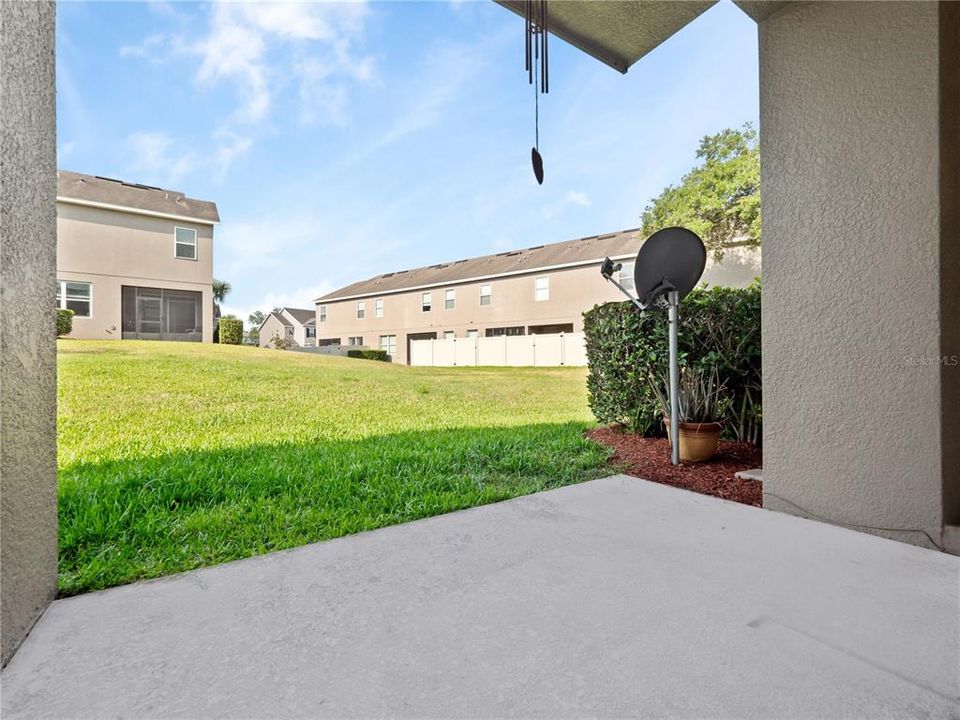 Active With Contract: $319,900 (3 beds, 2 baths, 1836 Square Feet)