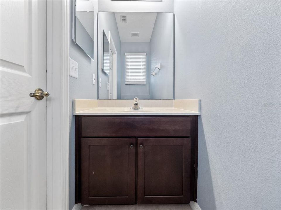 Active With Contract: $319,900 (3 beds, 2 baths, 1836 Square Feet)