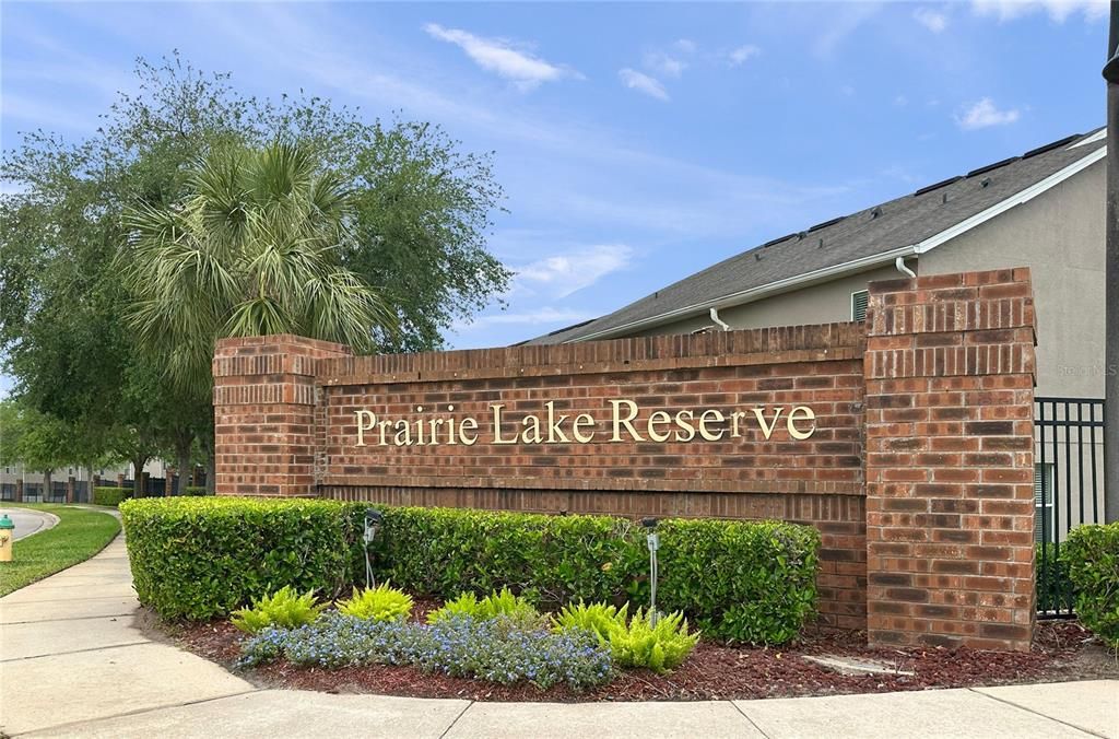 Active With Contract: $319,900 (3 beds, 2 baths, 1836 Square Feet)