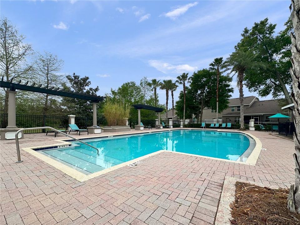 Active With Contract: $319,900 (3 beds, 2 baths, 1836 Square Feet)