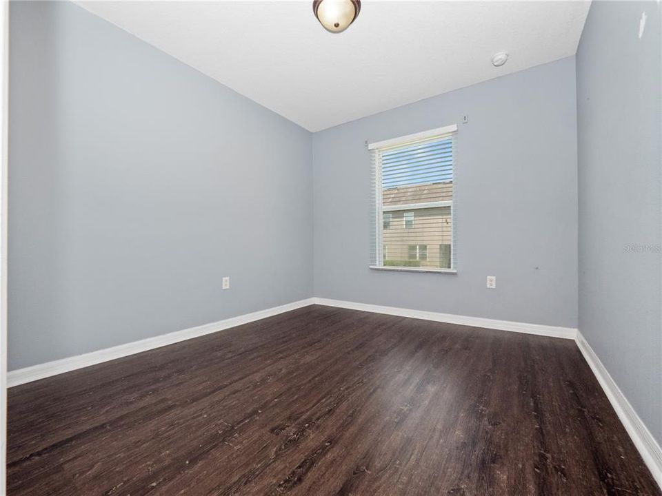 Active With Contract: $319,900 (3 beds, 2 baths, 1836 Square Feet)