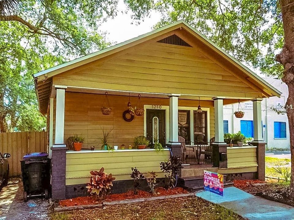 На продажу: $675,000 (2 спален, 1 ванн, 690 Квадратных фут)