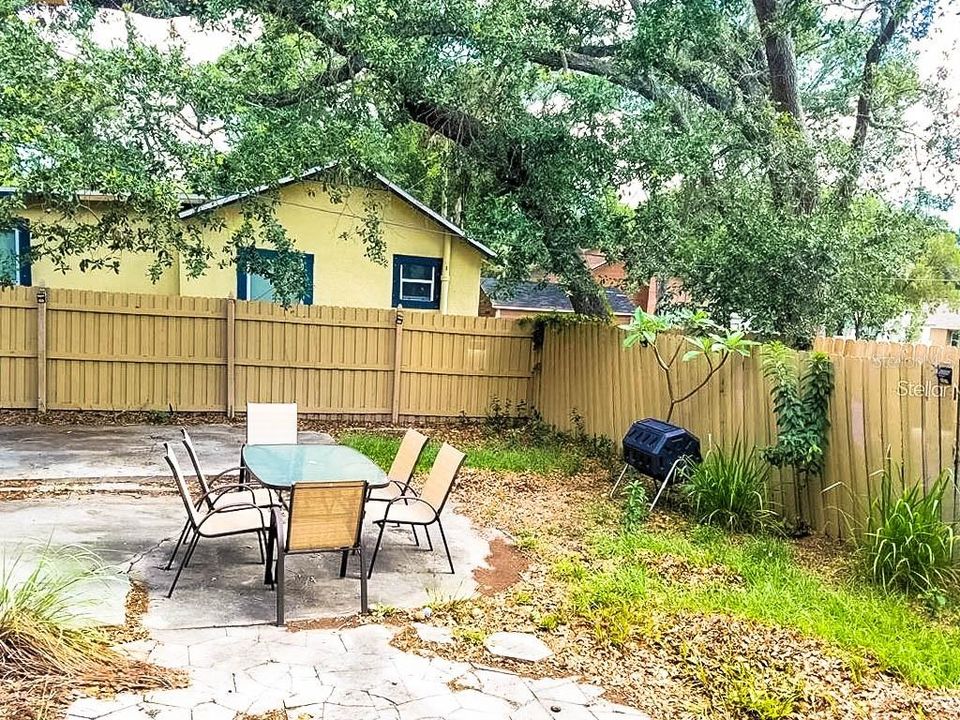 На продажу: $675,000 (2 спален, 1 ванн, 690 Квадратных фут)