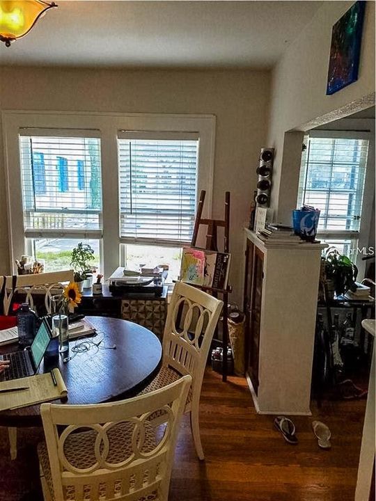 На продажу: $675,000 (2 спален, 1 ванн, 690 Квадратных фут)