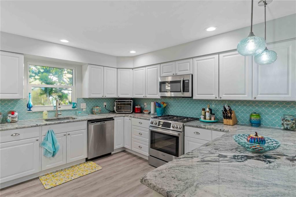 待售: $1,159,000 (3 贝兹, 2 浴室, 1534 平方英尺)