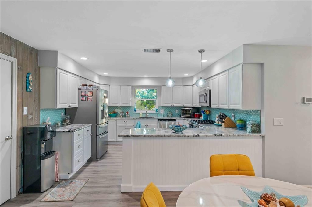 待售: $1,159,000 (3 贝兹, 2 浴室, 1534 平方英尺)