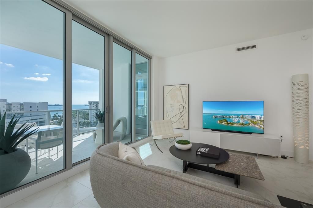 待售: $1,599,000 (2 贝兹, 2 浴室, 1577 平方英尺)