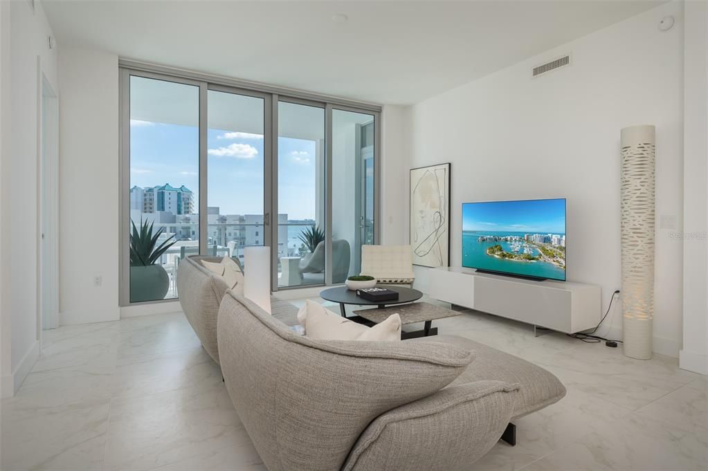 待售: $1,599,000 (2 贝兹, 2 浴室, 1577 平方英尺)