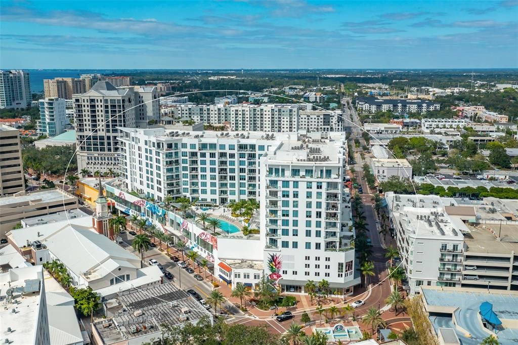 待售: $1,599,000 (2 贝兹, 2 浴室, 1577 平方英尺)