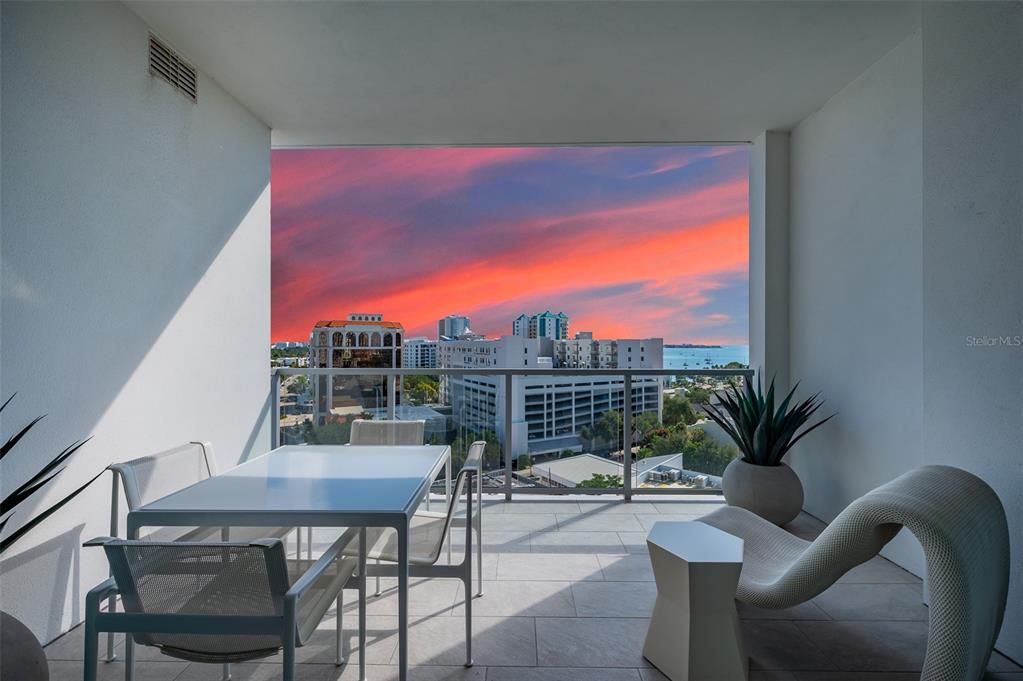 待售: $1,599,000 (2 贝兹, 2 浴室, 1577 平方英尺)