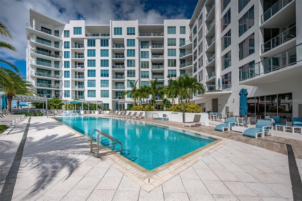 待售: $1,599,000 (2 贝兹, 2 浴室, 1577 平方英尺)