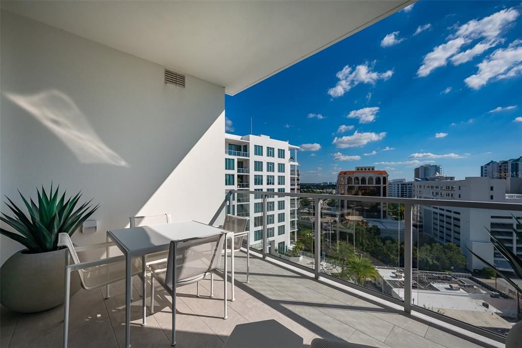 待售: $1,599,000 (2 贝兹, 2 浴室, 1577 平方英尺)