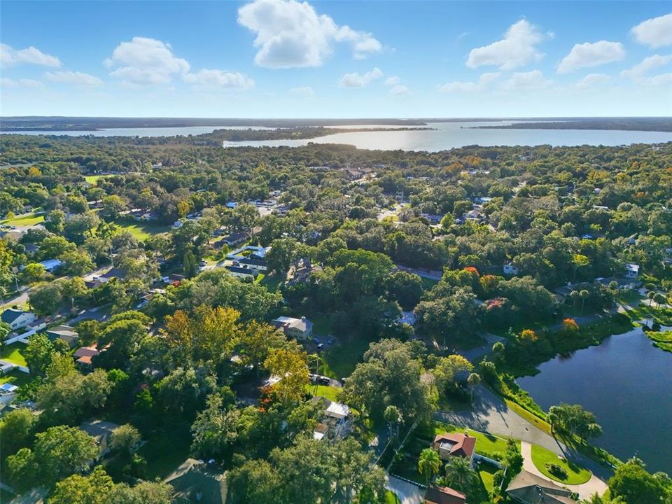 For Sale: $525,000 (3 beds, 2 baths, 1661 Square Feet)