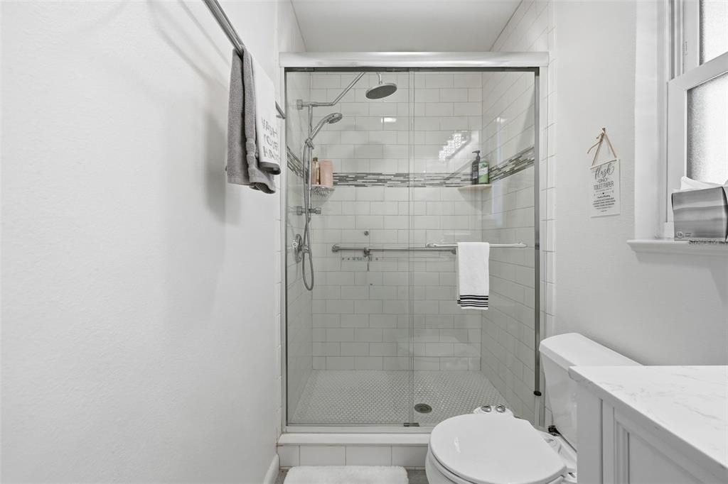 For Sale: $525,000 (3 beds, 2 baths, 1661 Square Feet)