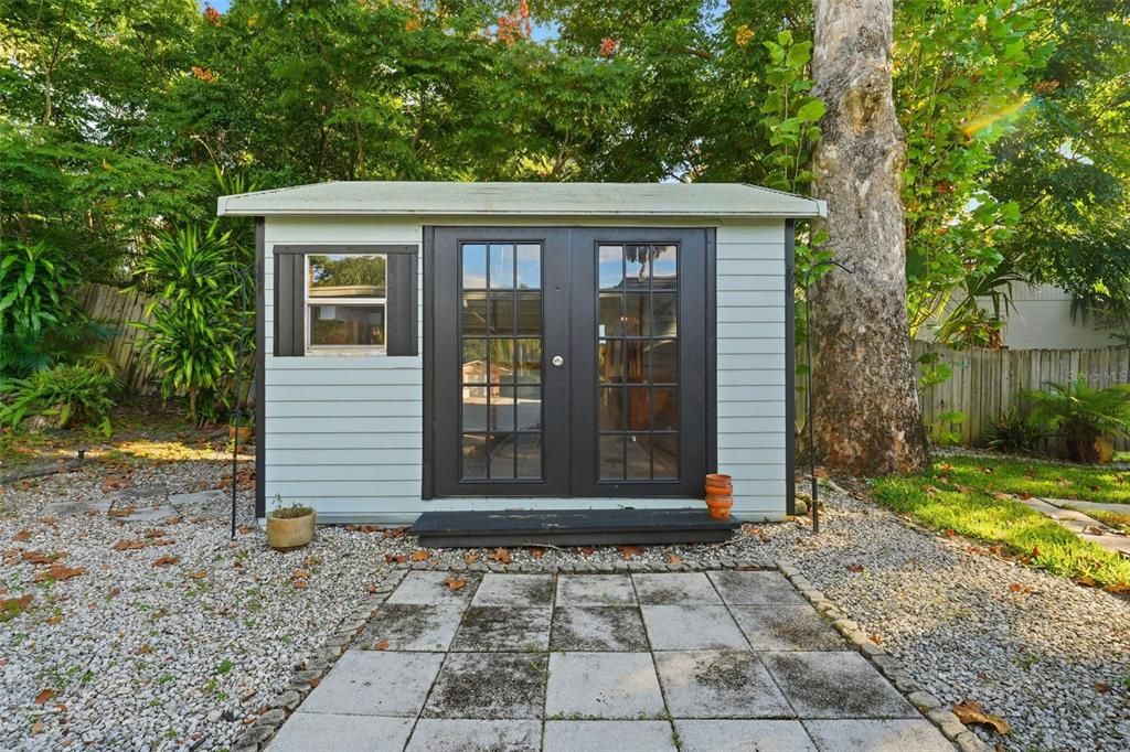 For Sale: $525,000 (3 beds, 2 baths, 1661 Square Feet)