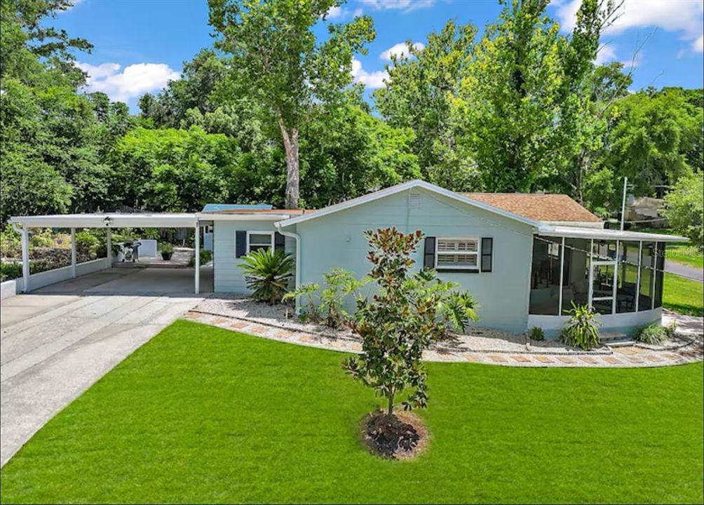 For Sale: $525,000 (3 beds, 2 baths, 1661 Square Feet)