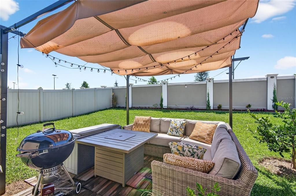 合同活跃: $2,650 (3 贝兹, 2 浴室, 1451 平方英尺)