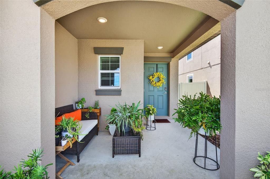 合同活跃: $2,650 (3 贝兹, 2 浴室, 1451 平方英尺)